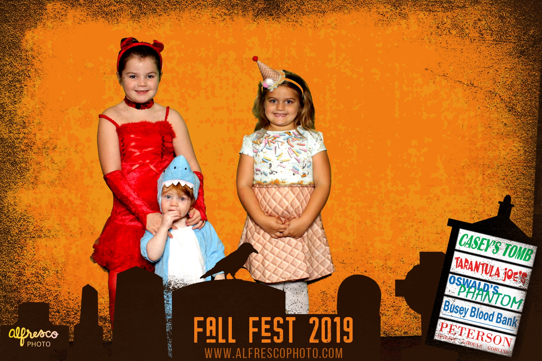 Naper Plaza Fall Fest | View more photos from the event at events.alfrescophoto.com/u/AlfrescoPhoto/Naper-Plaza-Fall-Fest